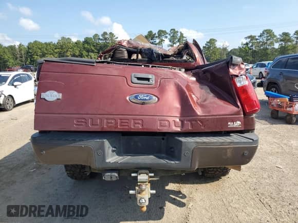 2015 Ford F-250 Lariat z VIN 1FT7W2BT0FEC49944, wystawiony jako Copart lot #80275075 z przebiegiem Nie podano mil oraz Szkoda całkowita • Salvage title. Historia ofert i sprzedaży dostępna na DreamBid. Obrazek 6.