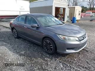 2014 Honda Accord with VIN 1HGCR6F3XEA010030, listed as a IAAI auction lot 41733128 with Not provided miles and . Bid and sale history available at DreamBid. Image 1.