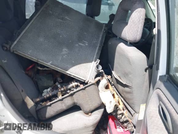 2002 Chevrolet Tracker with VIN 2CNBJ13C726919100, listed as a IAAI auction lot 42309454 with Not provided miles and . Bid and sale history available at DreamBid. Image 8.