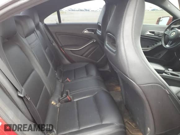 2015 Mercedes-Benz CLA 250 z VIN WDDSJ4GB8FN198588, wystawiony jako Copart lot #84393185 z przebiegiem 159 250 mil mil oraz Czysty tytuł • Clean title. Historia ofert i sprzedaży dostępna na DreamBid. Obrazek 10.