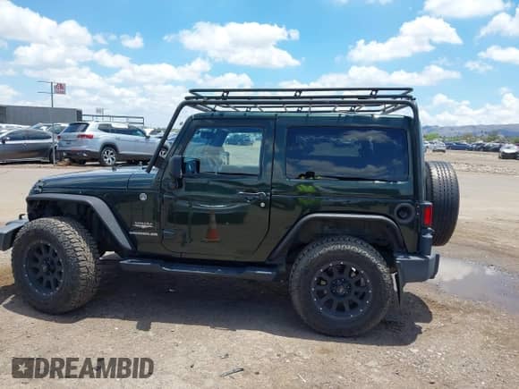 2012 Jeep Wrangler Sahara с VIN 1C4AJWBGXCL100527, выставлен на аукционе IAAI как лот 42394623 с пробегом 126 097 миль миль и . История ставок и продаж доступна на DreamBid. Изображение 14.