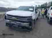 2021 Chevrolet Silverado 1500 LT с VIN 1GCPWCED2MZ240484, выставлен на аукционе IAAI как лот 43051256 с пробегом 88 053 миль миль и . История ставок и продаж доступна на DreamBid. Изображение 2.