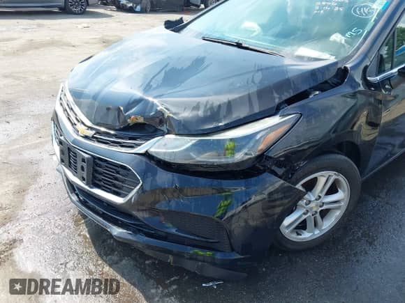 2018 Chevrolet Cruze LT с VIN 1G1BE5SM9J7215806, выставлен на аукционе IAAI как лот 42943866 с пробегом 118 203 миль миль и . История ставок и продаж доступна на DreamBid. Изображение 6.