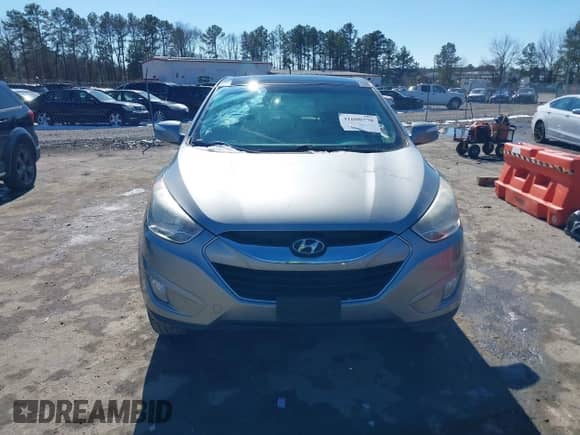 2013 Hyundai Tucson GLS с VIN KM8JUCAC9DU643556, выставлен на аукционе IAAI как лот 41600770 с пробегом 139 161 миль миль и . История ставок и продаж доступна на DreamBid. Изображение 12.