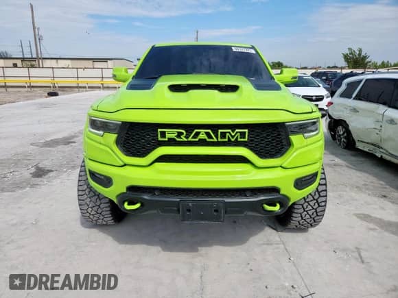 2023 Ram 1500 TRX z VIN 1C6SRFU94PN536609, wystawiony jako Copart lot #86865605 z przebiegiem 24 713 mil mil oraz Czysty tytuł • Clean title. Historia ofert i sprzedaży dostępna na DreamBid. Obrazek 5.