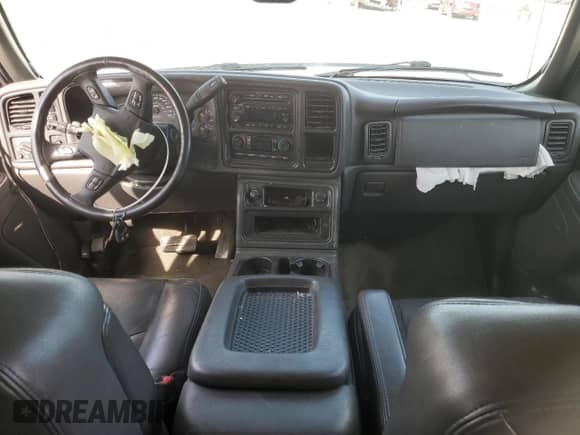 2006 Chevrolet Silverado 3500 SRW Wrk Trk с VIN 1GCHK33D06F214876, выставлен на аукционе Copart как лот 50766335 с пробегом 189 282 миль миль и Списание • Salvage title. История ставок и продаж доступна на DreamBid. Изображение 8.
