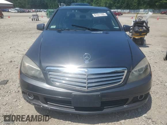2010 Mercedes-Benz C 300 Sport с VIN WDDGF5EB1AR130733, выставлен на аукционе Copart как лот 67221705 с пробегом 137 815 миль миль и На запчасти • Non repairable. История ставок и продаж доступна на DreamBid. Изображение 5.