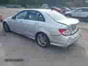 2014 Mercedes-Benz C 300 Sport с VIN WDDGF8AB8EA938380, выставлен на аукционе IAAI как лот 43216216 с пробегом 101 405 миль миль и . История ставок и продаж доступна на DreamBid. Изображение 3.
