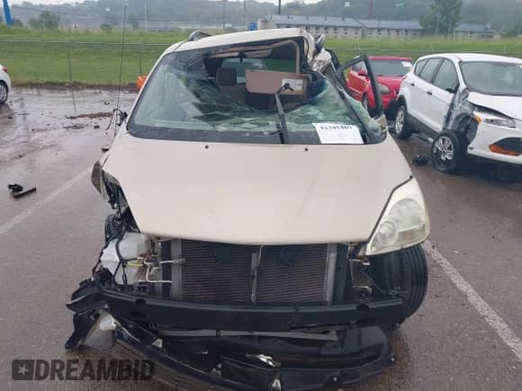 2005 Toyota Sienna CE с VIN 5TDZA23C95S293214, выставлен на аукционе IAAI как лот 42345461 с пробегом 117 084 миль миль и . История ставок и продаж доступна на DreamBid. Изображение 6.