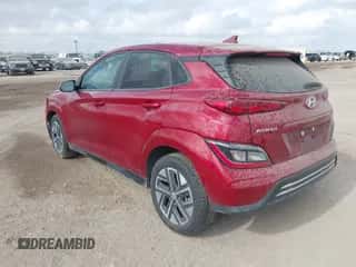 2023 Hyundai Kona SE z VIN KM8K23AG9PU193585, wystawiony jako IAAI lot #43518385 z przebiegiem 70 405 mil mil oraz . Historia ofert i sprzedaży dostępna na DreamBid. Obrazek 3.