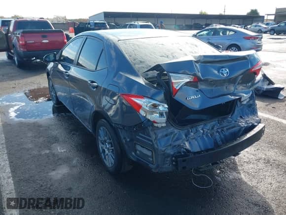 2016 Toyota Corolla L with VIN 5YFBURHE4GP528092, listed as a IAAI auction lot 43462902 with 141,038 mi miles and . Bid and sale history available at DreamBid. Image 3.