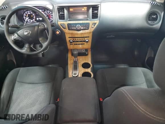 2014 Nissan Pathfinder Platinum with VIN 5N1AR2MM0EC642304, listed as a Copart auction lot 81057945 with 172,643 mi miles and Salvage title. Bid and sale history available at DreamBid. Image 8.