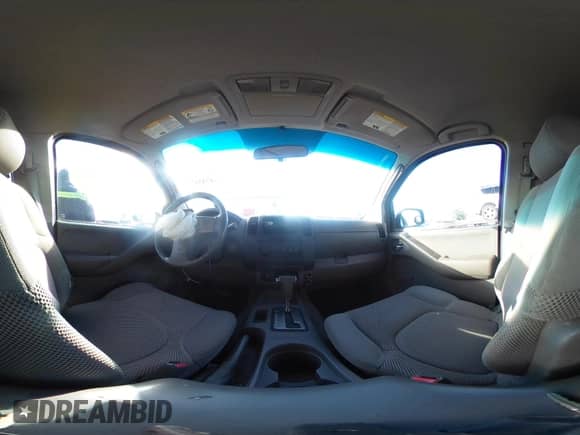 2005 Nissan Frontier Nismo z VIN 1N6AD07W25C465319, wystawiony jako IAAI lot #43473392 z przebiegiem 177 105 mil mil oraz . Historia ofert i sprzedaży dostępna na DreamBid. Obrazek 21.