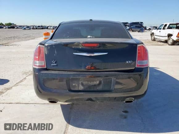 2014 Chrysler 300 S with VIN 2C3CCABT7EH119561, listed as a Copart auction lot 53995655 with 131,077 mi miles and Salvage title. Bid and sale history available at DreamBid. Image 6.