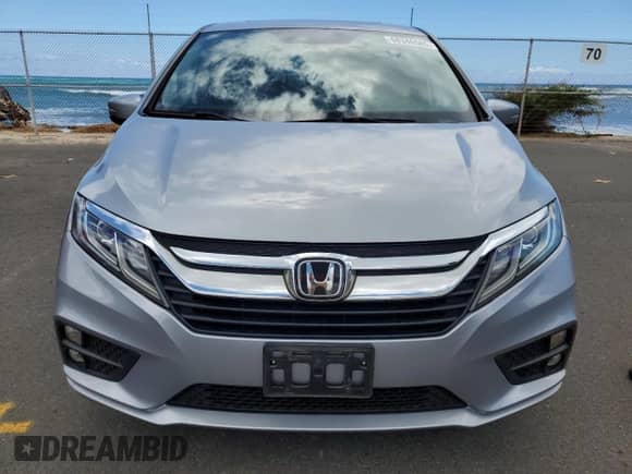 2019 Honda Odyssey EX-L with VIN 5FNRL6H77KB117842, listed as a Copart auction lot 68346585 with 60,530 mi miles and Clean title. Bid and sale history available at DreamBid. Image 5.