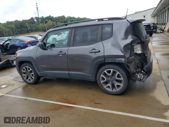 2018 Jeep Renegade Altitude with VIN ZACCJABB8JPG86993, listed as a Copart auction lot 85112585 with 129,975 mi miles and Salvage title. Bid and sale history available at DreamBid. Image 2.