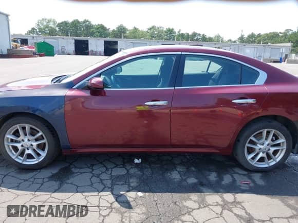 2013 Nissan Maxima SV z VIN 1N4AA5AP3DC834462, wystawiony jako IAAI lot #42783351 z przebiegiem 187 671 mil mil oraz . Historia ofert i sprzedaży dostępna na DreamBid. Obrazek 14.