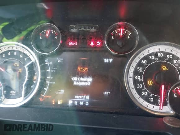 2018 Ram 1500 Big Horn z VIN 1C6RR7GT1JS106752, wystawiony jako IAAI lot #41163663 z przebiegiem 91 297 mil mil oraz . Historia ofert i sprzedaży dostępna na DreamBid. Obrazek 7.