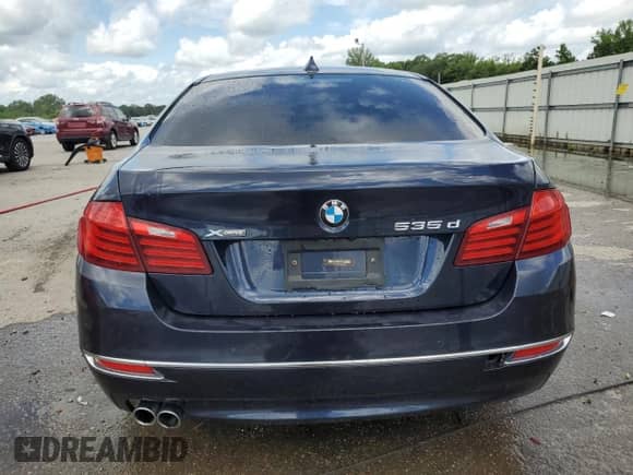 2014 BMW 5 Series 535d xDrive с VIN WBAFV3C55EDZ33359, выставлен на аукционе Copart как лот 60664615 с пробегом 126 619 миль миль и Списание • Salvage title. История ставок и продаж доступна на DreamBid. Изображение 6.