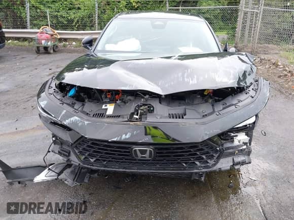 2024 Honda Accord Touring with VIN 1HGCY2F8XRA094072, listed as a IAAI auction lot 42427587 with 20,206 mi miles and . Bid and sale history available at DreamBid. Image 6.