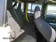 2023 Jeep Wrangler Rubicon Farout z VIN 1C4JJXFM1PW582444, wystawiony jako Copart lot #71843034 z przebiegiem 13 280 mil mil oraz Szkoda całkowita • Salvage title. Historia ofert i sprzedaży dostępna na DreamBid. Obrazek 10.