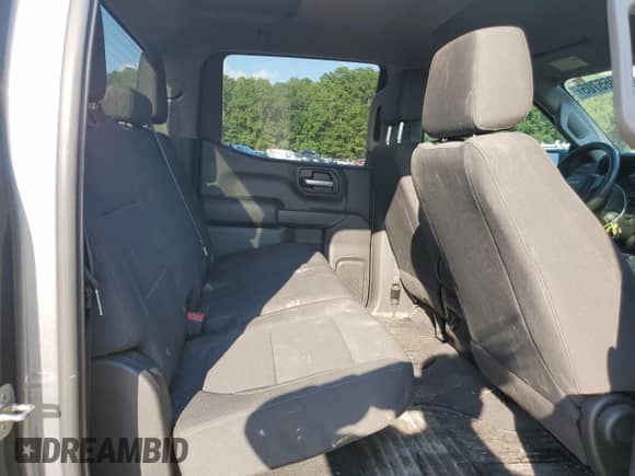 2021 Chevrolet Silverado 1500 Custom z VIN 3GCUYBEF3MG138345, wystawiony jako Copart lot #69365705 z przebiegiem 164 231 mil mil oraz Szkoda całkowita • Salvage title. Historia ofert i sprzedaży dostępna na DreamBid. Obrazek 10.