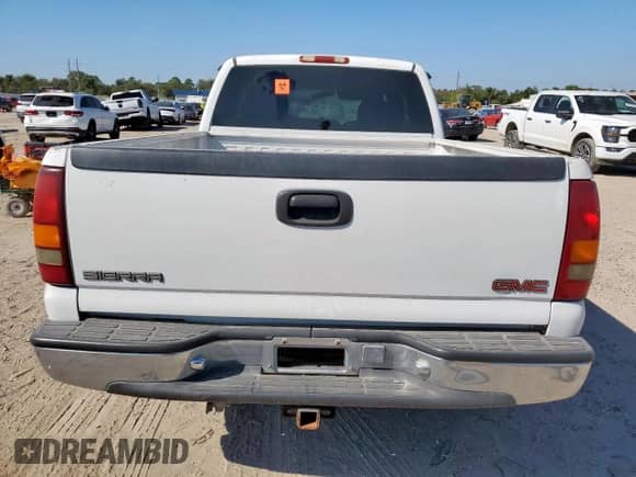 2001 GMC Sierra 1500 SLE z VIN 2GTEC19V911175578, wystawiony jako Copart lot #82488995 z przebiegiem 189 188 mil mil oraz Szkoda całkowita • Salvage title. Historia ofert i sprzedaży dostępna na DreamBid. Obrazek 6.