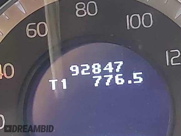 2010 Volvo XC70 3.0T with VIN YV4992BZ6A1079445, listed as a IAAI auction lot 40915189 with 92,847 mi miles and . Bid and sale history available at DreamBid. Image 16.