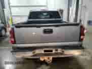 2006 Chevrolet Silverado 1500 LT3 z VIN 2GCEK13T561184764, wystawiony jako Copart lot #70725225 z przebiegiem 270 410 mil mil oraz Szkoda całkowita • Salvage title. Historia ofert i sprzedaży dostępna na DreamBid. Obrazek 6.