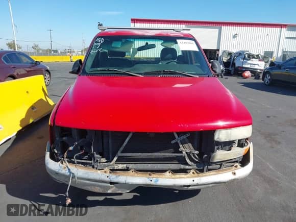 2001 Chevrolet Silverado 1500 with VIN 1GCEC14W41Z175981, listed as a IAAI auction lot 43482806 with 263,453 mi miles and . Bid and sale history available at DreamBid. Image 12.
