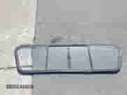 1988 Chevrolet Silverado 2500 z VIN 1GCFC24H6JZ151273, wystawiony jako IAAI lot #42625042 z przebiegiem 87 026 mil mil oraz . Historia ofert i sprzedaży dostępna na DreamBid. Obrazek 12.