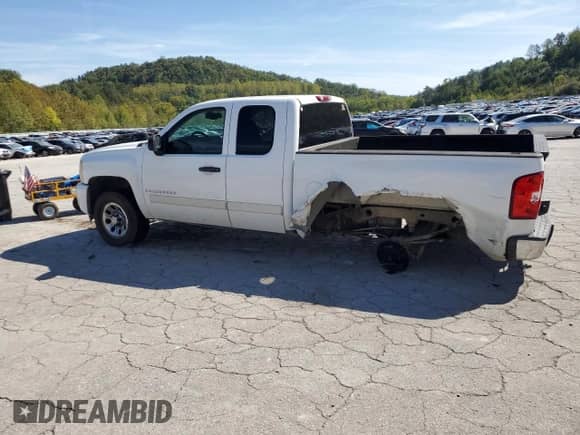 2007 Chevrolet Silverado 1500 1LT с VIN 1GCEC19C77Z631995, выставлен на аукционе Copart как лот 84790625 с пробегом 140 455 миль миль и Списание • Salvage title. История ставок и продаж доступна на DreamBid. Изображение 2.