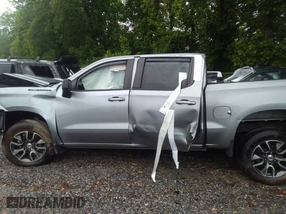 2023 Chevrolet Silverado 1500 RST with VIN 2GCUDEED1P1112285, listed as a IAAI auction lot 41731538 with Not provided miles and . Bid and sale history available at DreamBid. Image 14.