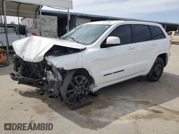 2020 Jeep Grand Cherokee Altitude с VIN 1C4RJFAG0LC126574, выставлен на аукционе Copart как лот 55101385 с пробегом 61 050 миль миль и Списание • Salvage title. История ставок и продаж доступна на DreamBid. Изображение 1.