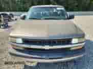2000 Chevrolet Silverado 1500 z VIN 1GCEC14V7YZ105294, wystawiony jako Copart lot #71396935 z przebiegiem 257 942 mil mil oraz Szkoda całkowita • Salvage title. Historia ofert i sprzedaży dostępna na DreamBid. Obrazek 5.