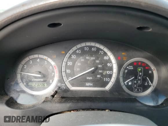 2004 Toyota Sienna XLE z VIN 5TDZA22C84S107159, wystawiony jako Copart lot #90580445 z przebiegiem 232 067 mil mil oraz Czysty tytuł • Clean title. Historia ofert i sprzedaży dostępna na DreamBid. Obrazek 9.