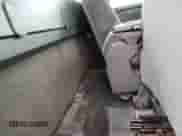 2006 Chevrolet Silverado 1500 Work Truck с VIN 3GCEK14V66G165728, выставлен на аукционе Copart как лот 61526273 с пробегом 212 701 миль миль и Списание • Salvage title. История ставок и продаж доступна на DreamBid. Изображение 10.