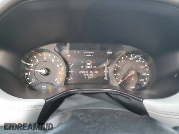 2025 Jeep Compass Limited with VIN 3C4NJDCN9ST621518, listed as a Copart auction lot 84233955 with 412 mi miles and Salvage title. Bid and sale history available at DreamBid. Image 9.