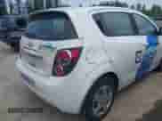 2015 Chevrolet Sonic LS с VIN 1G1JA6SHXF4134063, выставлен на аукционе IAAI как лот 42520887 с пробегом 221 364 миль миль и . История ставок и продаж доступна на DreamBid. Изображение 6.