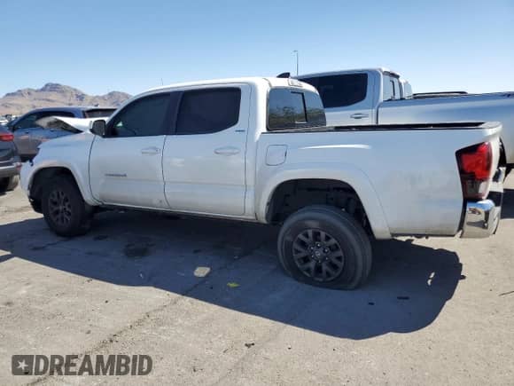 2022 Toyota Tacoma SR5 с VIN 3TMAZ5CNXNM184608, выставлен на аукционе Copart как лот 67236575 с пробегом 48 491 миль миль и Списание • Salvage title. История ставок и продаж доступна на DreamBid. Изображение 2.