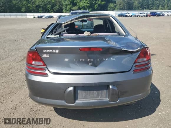 2004 Dodge Stratus SXT with VIN 1B3EL46X04N240443, listed as a Copart auction lot 66428145 with 84,378 mi miles and Salvage title. Bid and sale history available at DreamBid. Image 6.