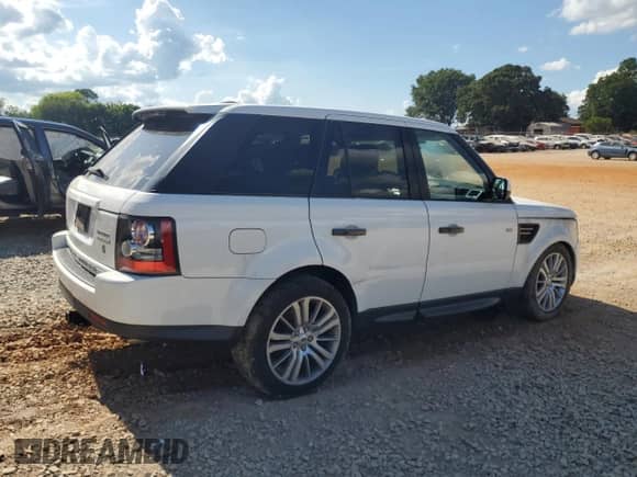 2011 Land Rover Range Rover Sport HSE Lux with VIN SALSK2D43BA700239, listed as a Copart auction lot 66467745 with Not provided miles and Salvage title. Bid and sale history available at DreamBid. Image 3.