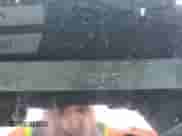 2002 Toyota Camry LE z VIN 4T1BE32K82U588621, wystawiony jako Copart lot #86985085 z przebiegiem 252 745 mil mil oraz Szkoda całkowita • Salvage title. Historia ofert i sprzedaży dostępna na DreamBid. Obrazek 13.