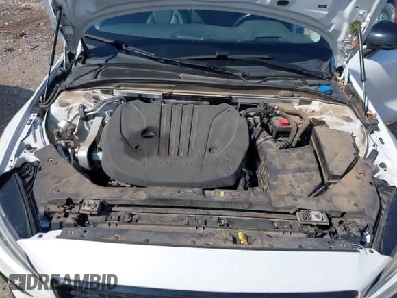 2022 Volvo S60 Momentum с VIN 7JRL12TZ9NG189201, выставлен на аукционе IAAI как лот 43423244 с пробегом 126 311 миль миль и . История ставок и продаж доступна на DreamBid. Изображение 10.