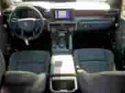 2025 Toyota Tacoma SR с VIN 3TYKD5HN2ST029174, выставлен на аукционе Copart как лот 72070875 с пробегом 5 641 миль миль и Списание • Salvage title. История ставок и продаж доступна на DreamBid. Изображение 8.