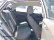 2019 Hyundai Accent SE z VIN 3KPC24A33KE069962, wystawiony jako IAAI lot #43008122 z przebiegiem 128 847 mil mil oraz . Historia ofert i sprzedaży dostępna na DreamBid. Obrazek 8.