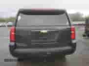 2015 Chevrolet Tahoe LT с VIN 1GNSKBKC5FR688899, выставлен на аукционе Copart как лот 81311665 с пробегом 165 706 миль миль и Списание • Salvage title. История ставок и продаж доступна на DreamBid. Изображение 6.