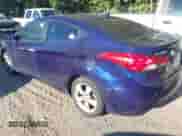 2012 Hyundai Elantra GLS z VIN 5NPDH4AE9CH069062, wystawiony jako IAAI lot #43378552 z przebiegiem 198 518 mil mil oraz . Historia ofert i sprzedaży dostępna na DreamBid. Obrazek 3.