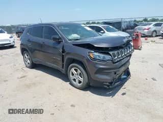 2023 Jeep Compass Sport с VIN 3C4NJDAN3PT515463, выставлен на аукционе IAAI как лот 42279905 с пробегом 15 339 миль миль и . История ставок и продаж доступна на DreamBid. Изображение 1.