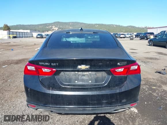 2017 Chevrolet Malibu Premier z VIN 1G1ZH5SX3HF285768, wystawiony jako IAAI lot #43423019 z przebiegiem 105 466 mil mil oraz . Historia ofert i sprzedaży dostępna na DreamBid. Obrazek 16.